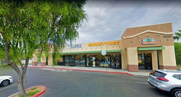 Eastern Springs Village: 7435 S Eastern Ave, Las Vegas, NV 89123
